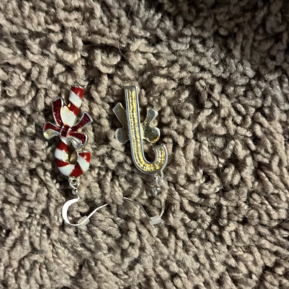 Earrings for anyone - Picture 10 of 17